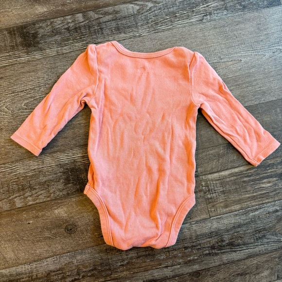 6-9 month long sleeve onesie lot - Picture 11 of 14